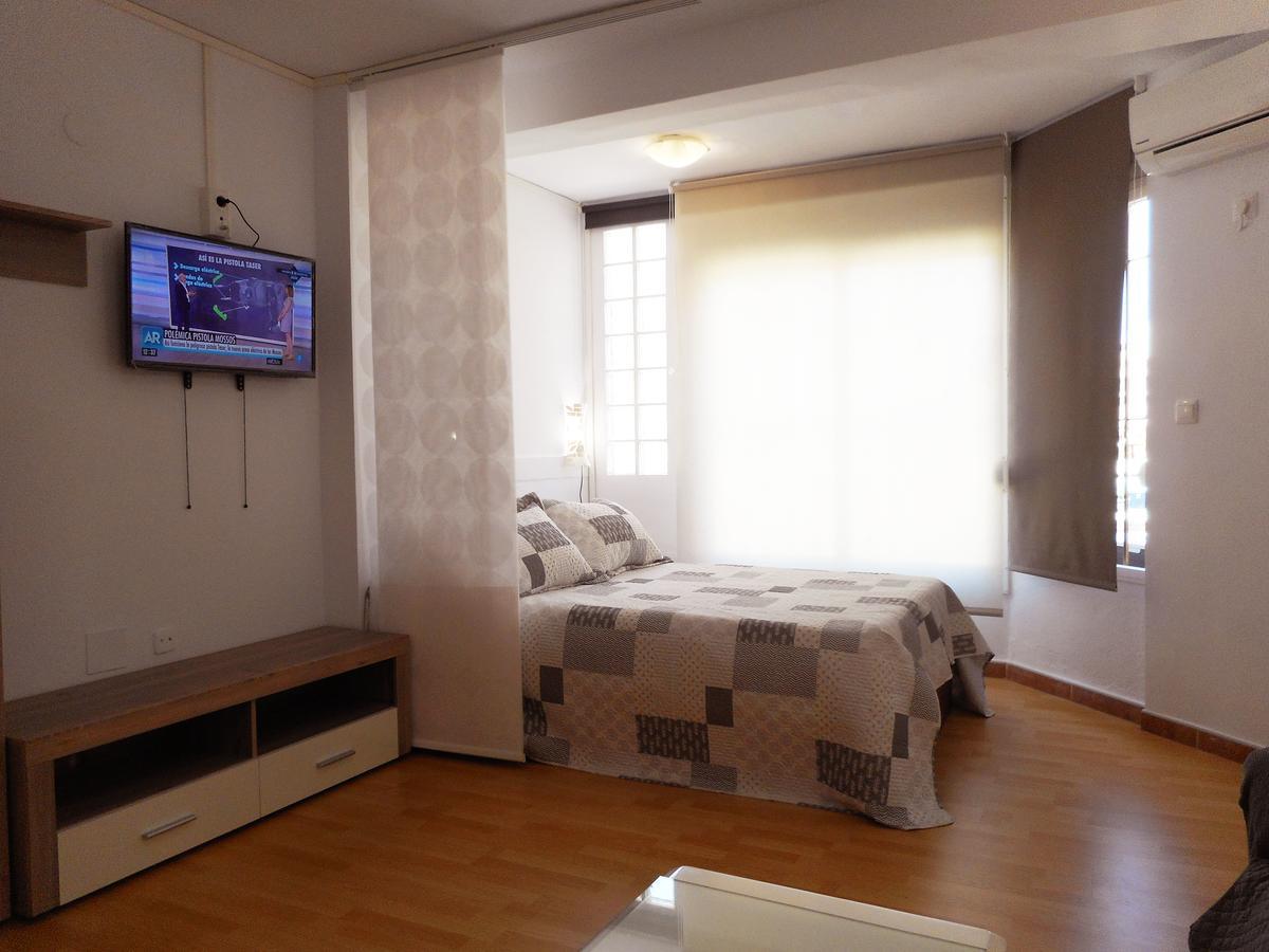 A&N Estudio Plaza Apartman Torre Del Mar Kültér fotó