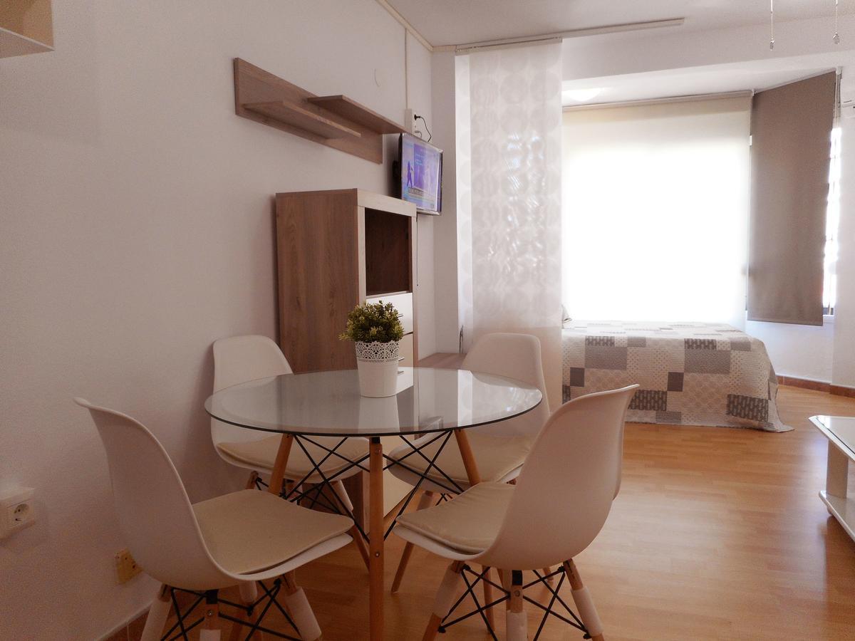 A&N Estudio Plaza Apartman Torre Del Mar Kültér fotó